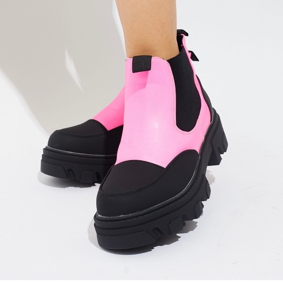 Mata “Neon Dreams” Pink Short Boots - Picture 8 of 8